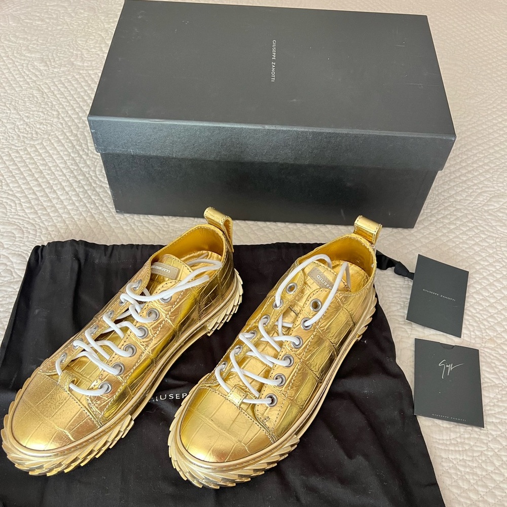 RARE Gold Blabber Giuseppe Zanotti Shoes NWT